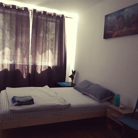 Iasi City Break Rooms Екстер'єр фото