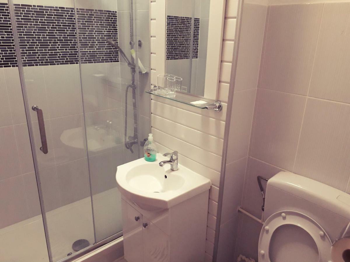 Iasi City Break Rooms Екстер'єр фото